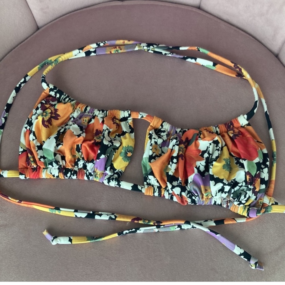 L Space✨ Sungazer Bikini Top & Bottom Set. Price is firm no offers - Picture 10 of 11